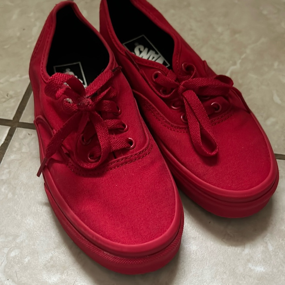 Red Vans Size Men’s 4 Women’s 5.5